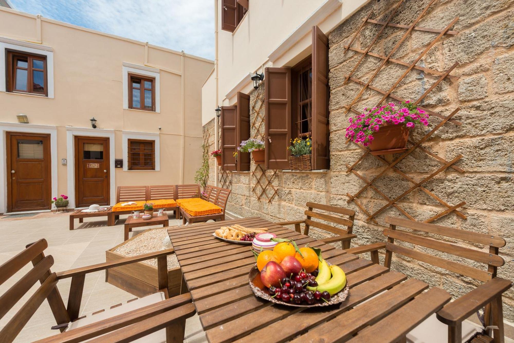 Xenios Zeus Maisonettes Old Town Rhodes Родос Экстерьер фото